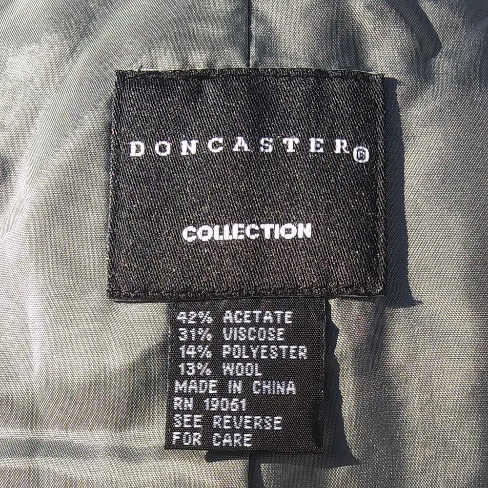 Doncaster Collection Jacket - Picture 5 of 7
